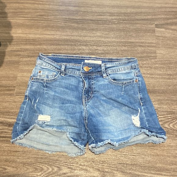3 Different Pairs of Eighty Two Denim Jean Shorts - Picture 2 of 3